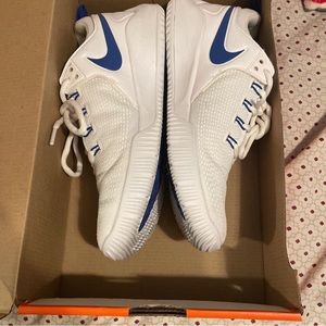 nike volleyball shoes